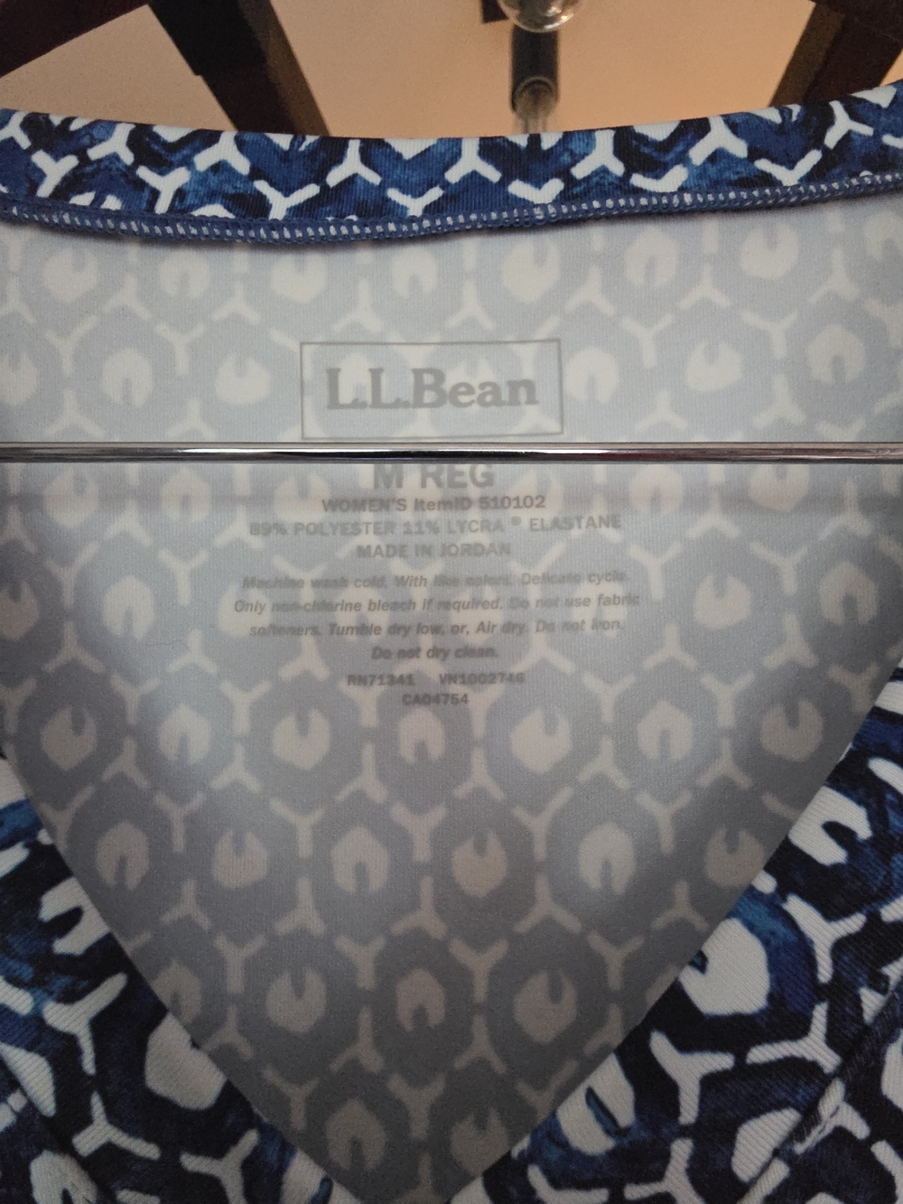 L.L. Bean Blue and White Printed V‑Neck Dress - Picture 2 of 4
